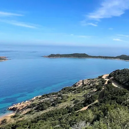 Con Giardino Punta Est Villa *