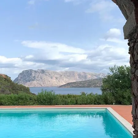 Con Giardino Punta Est Villa *